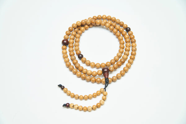 Star and Moon Bodhi with Sandalwood (Pterocarpus santalinus) leaves in between Prayer beads